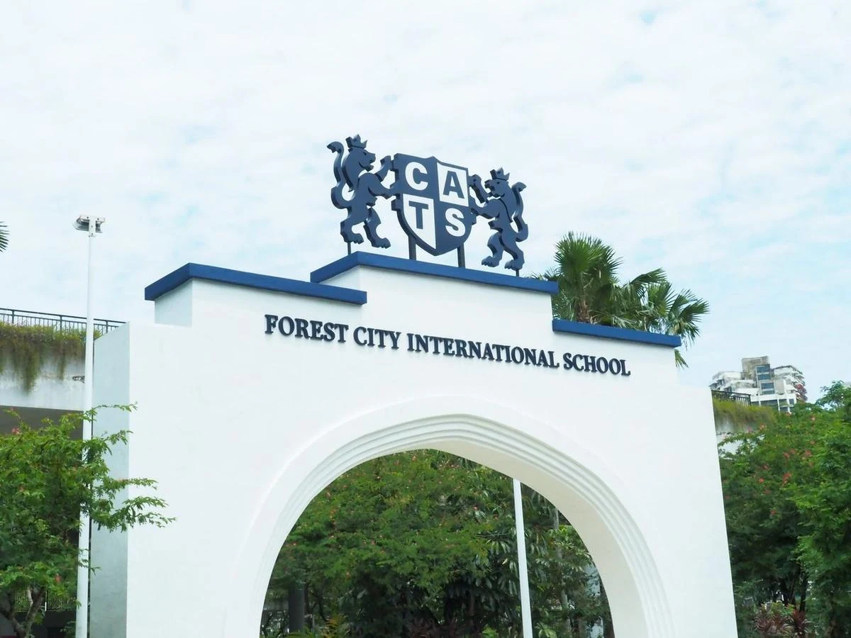 美式 K12，英美双轨